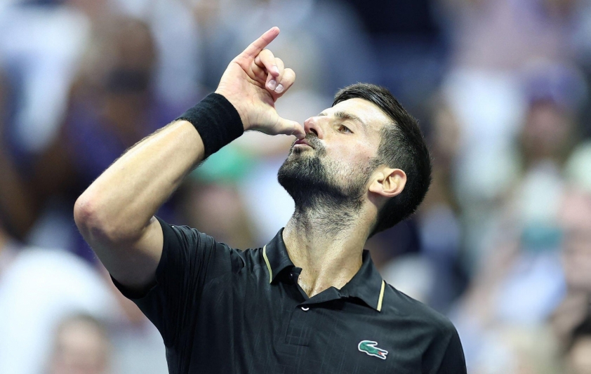 Djokovic ăn mừng chiến thắng