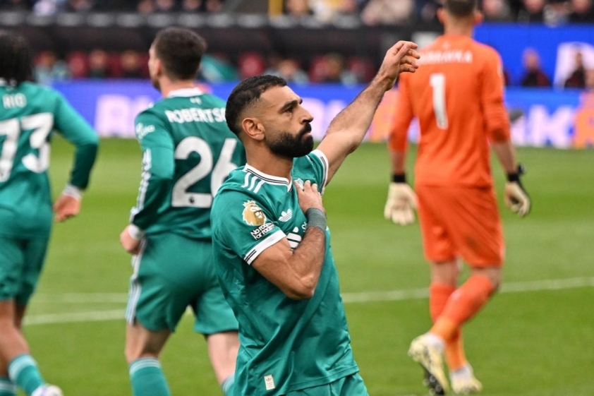 Salah ghi bàn thắng cho Liverpool
